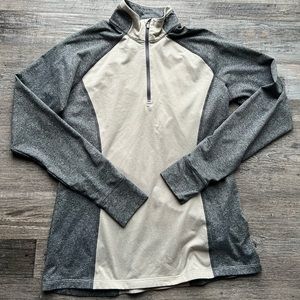 Noble Outfitters 1/4 Zip long sleeve